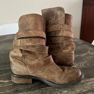 Brown Steve Madden boots size 10. Distressed buckle boots, slightly slouchy.